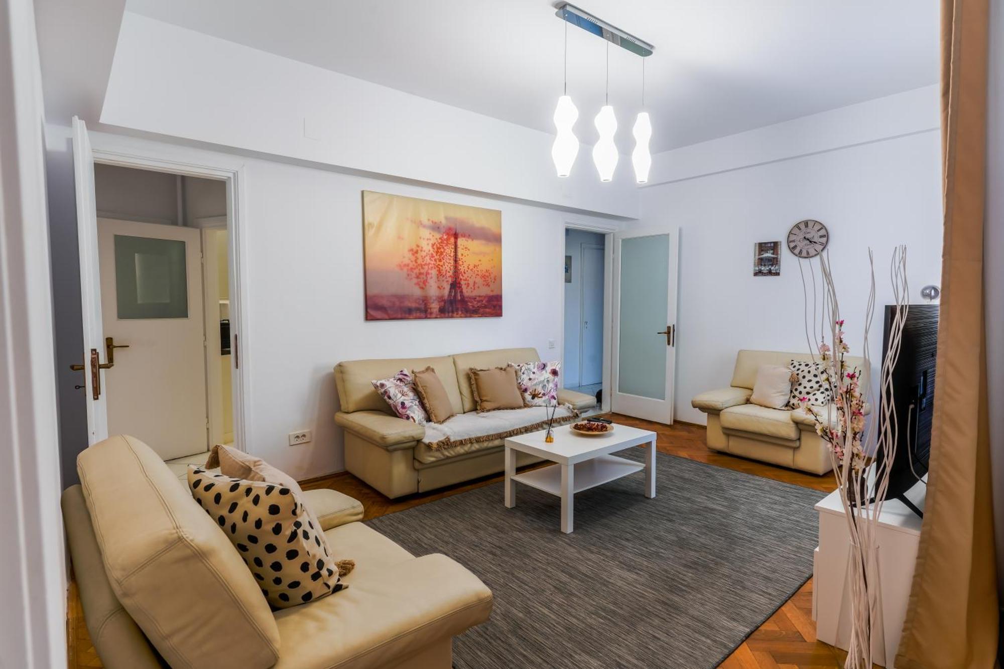 Ultracentral Golden Gatehouse 3 Bdrm Bucureşti Eksteriør bilde