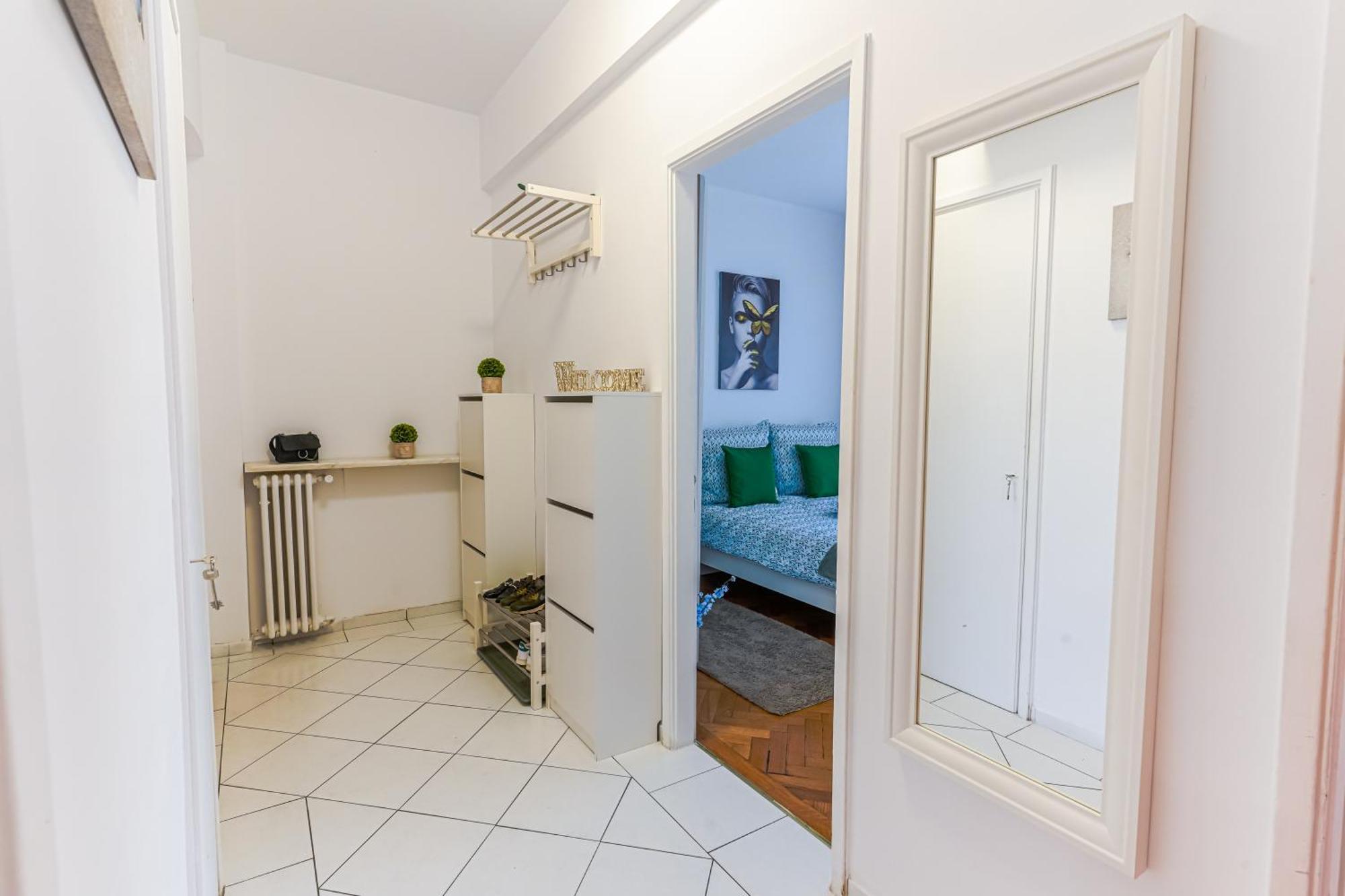 Ultracentral Golden Gatehouse 3 Bdrm Bucureşti Eksteriør bilde